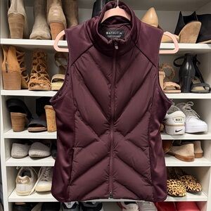 Athleta burgundy inlet Vest